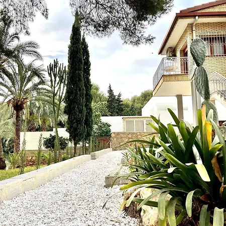 Campoamor Villa